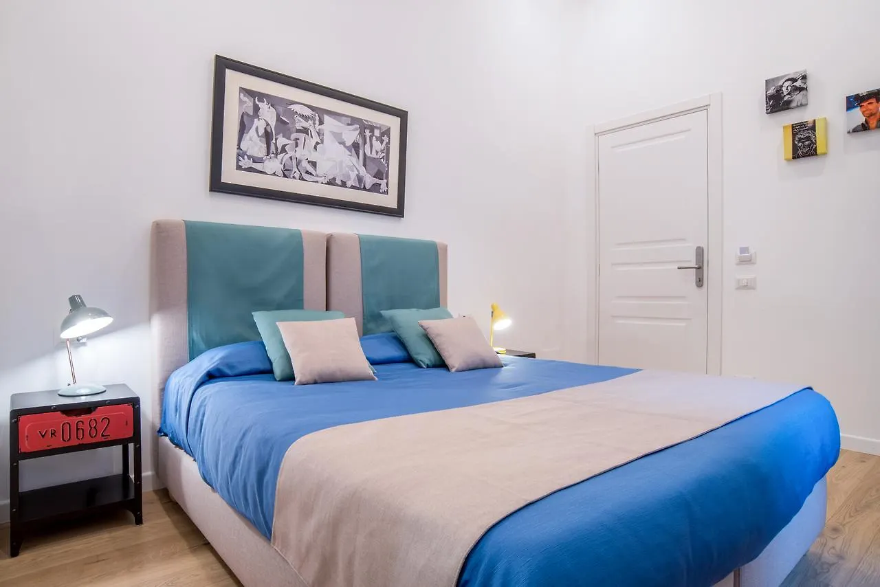 Napoliamo Guest House 2*, Nápoles Italia